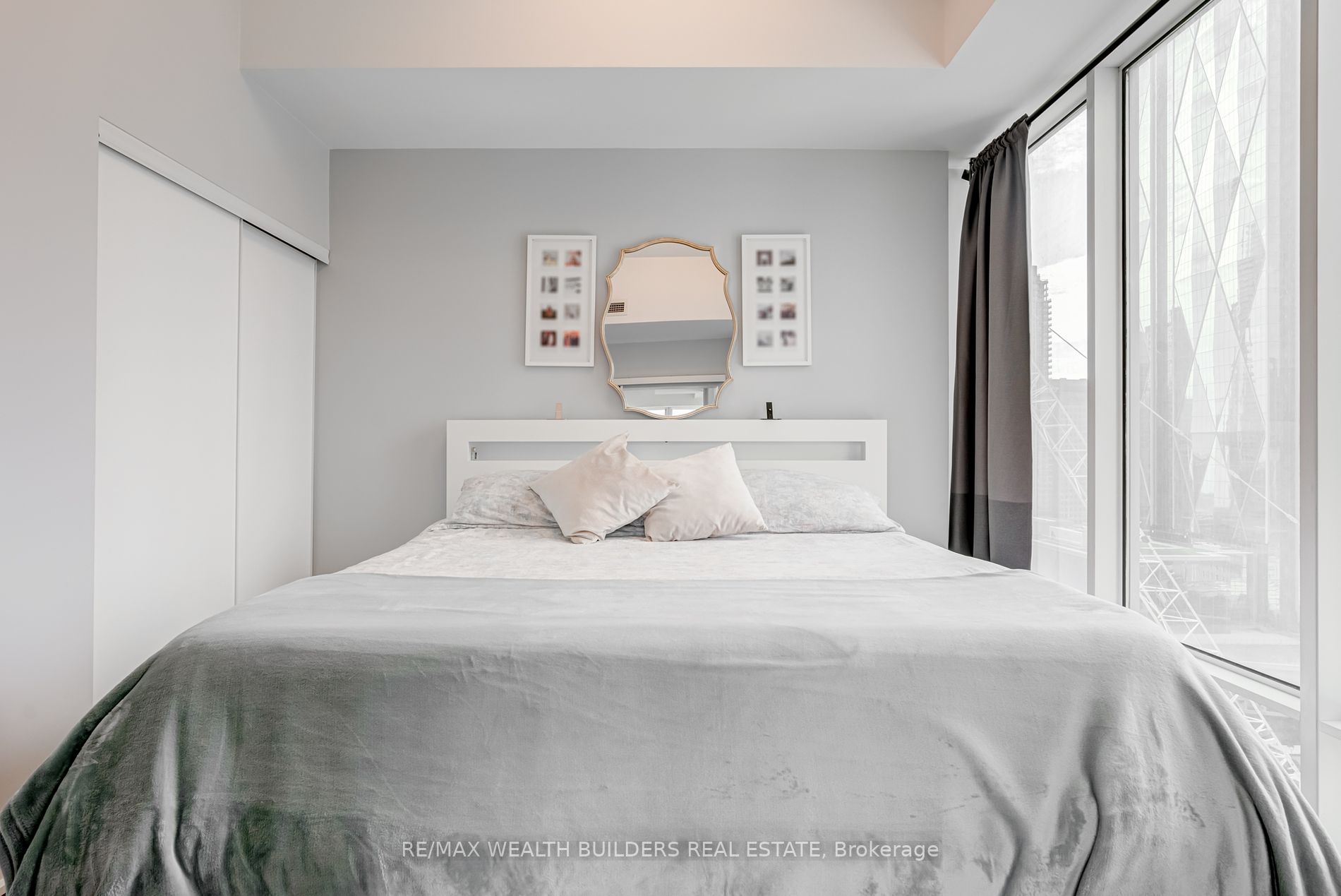 8 The Esplanade, #2105