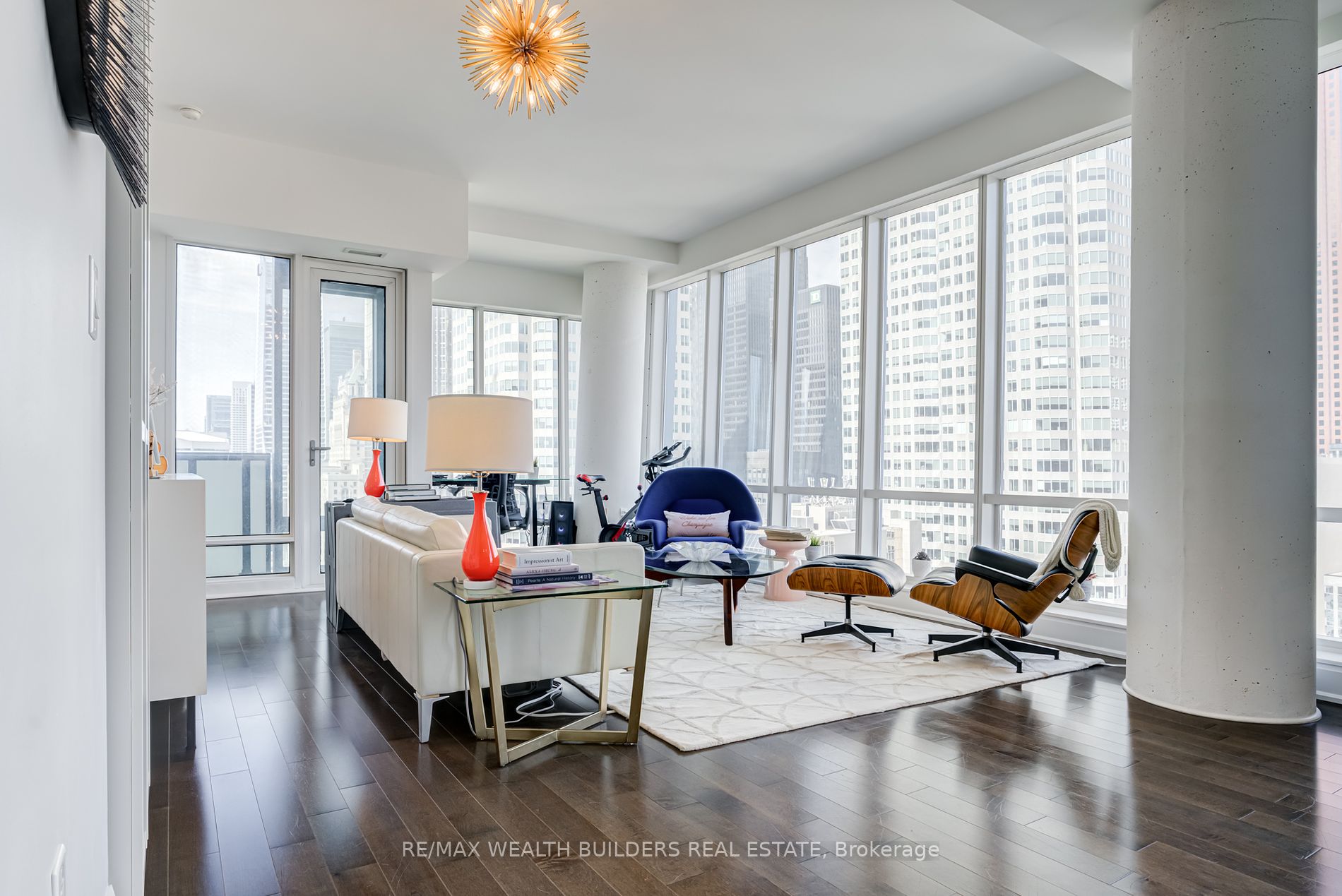 8 The Esplanade, #2105