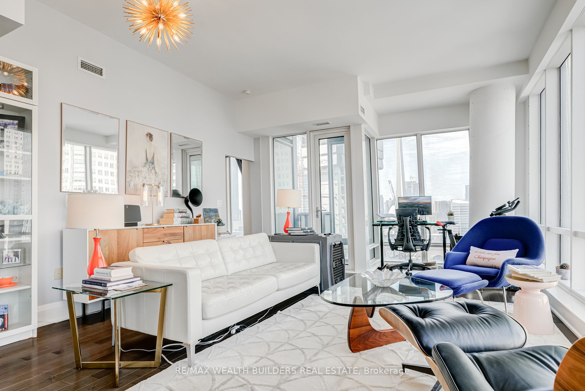 8 The Esplanade, #2105