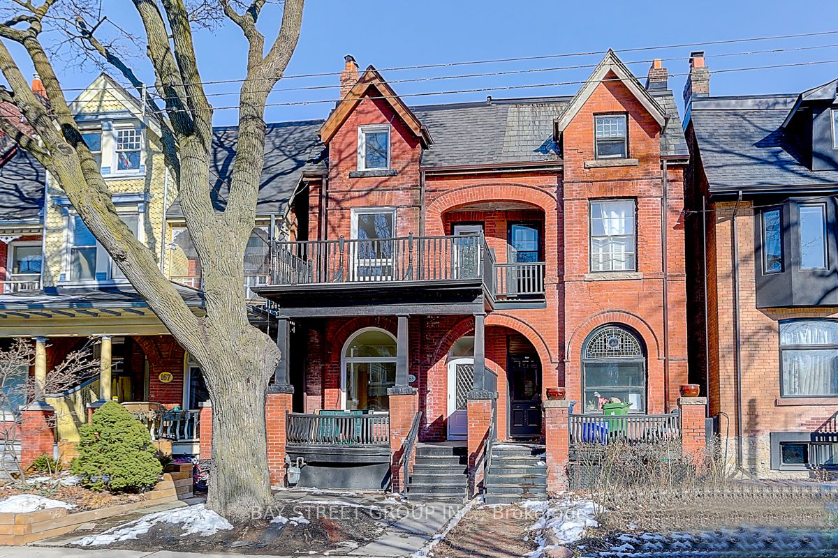 165 Howland Ave
