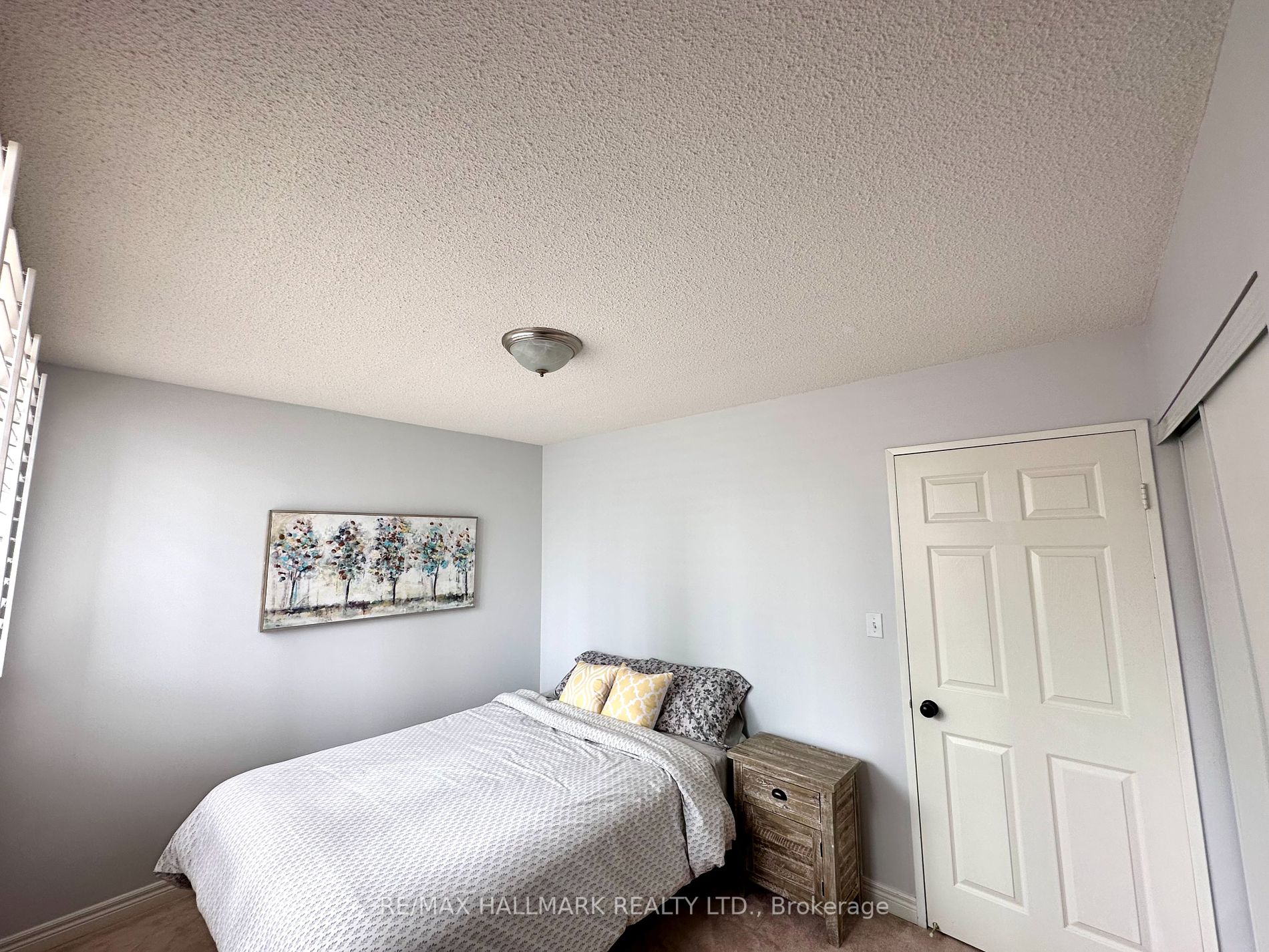 43 Eglinton Avenue E, #1902