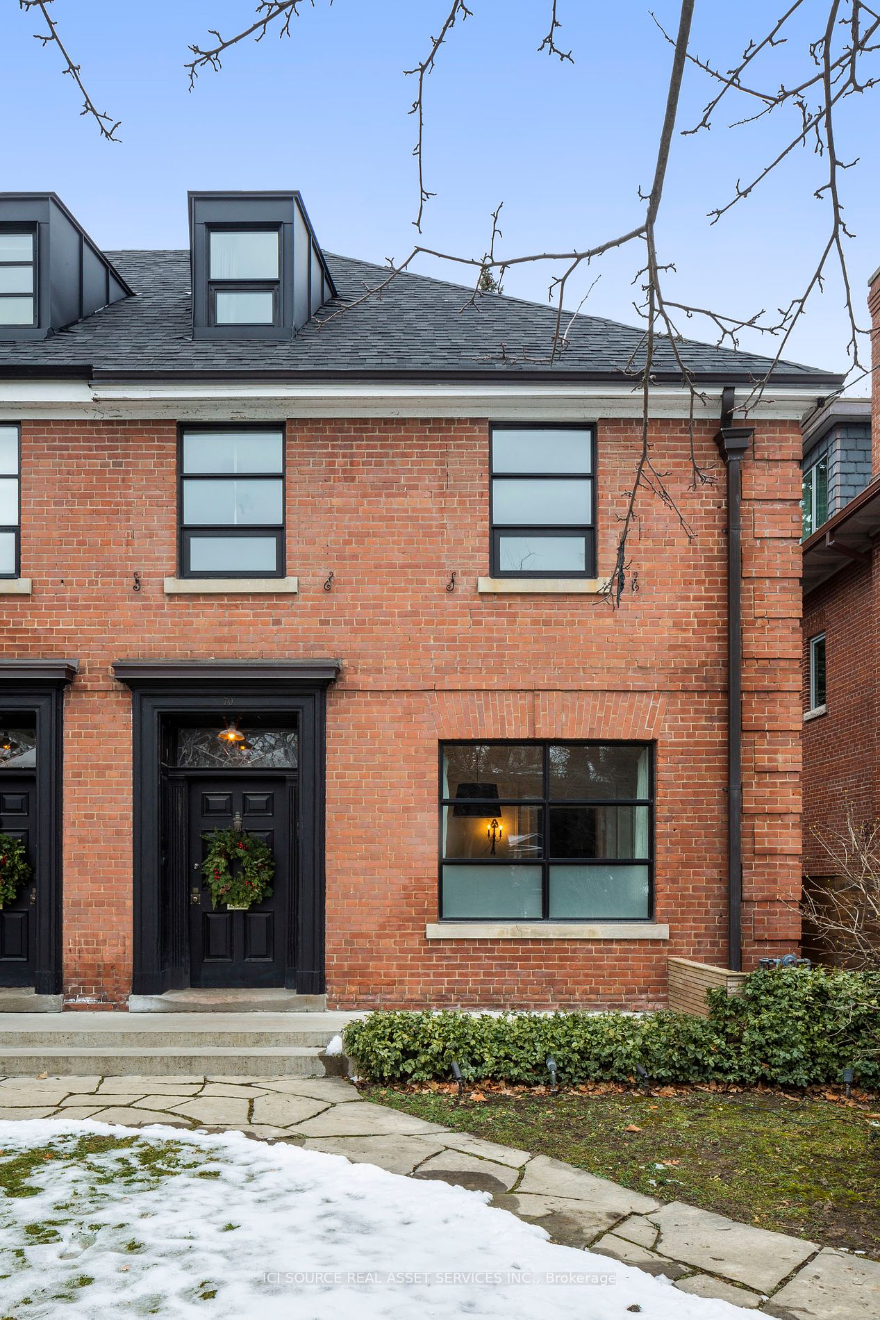 70 Crescent Road