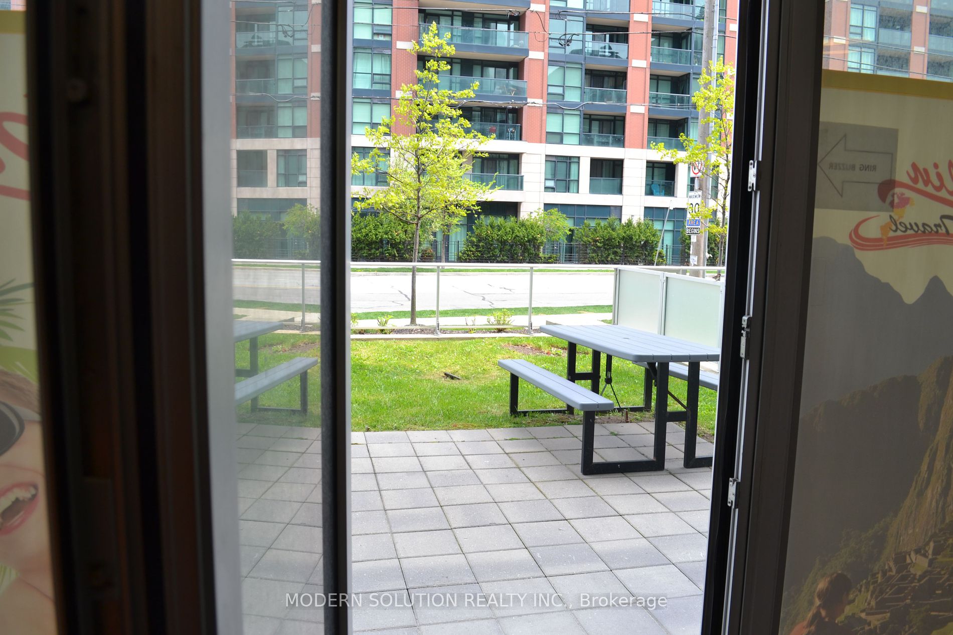 555 Wilson Ave W, #E109