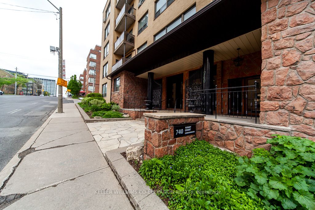 740 Eglinton Avenue W #205