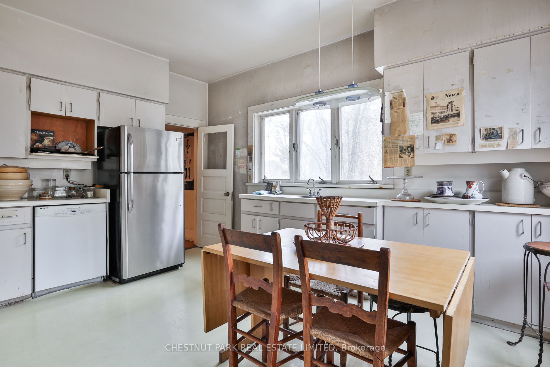 27 Old Yonge Street