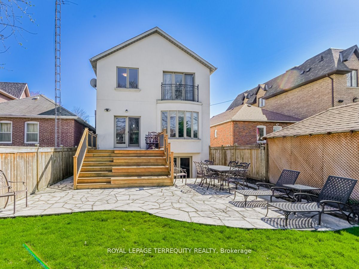 176 Joicey Boulevard