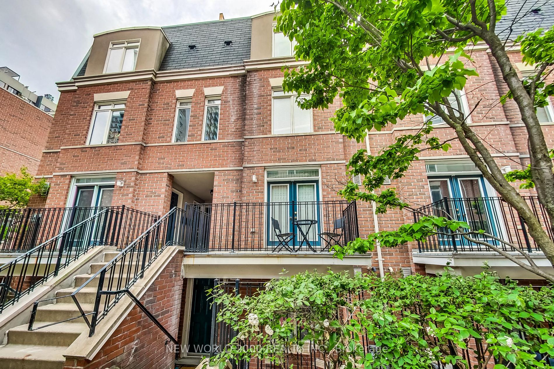 415 Jarvis Street, #151