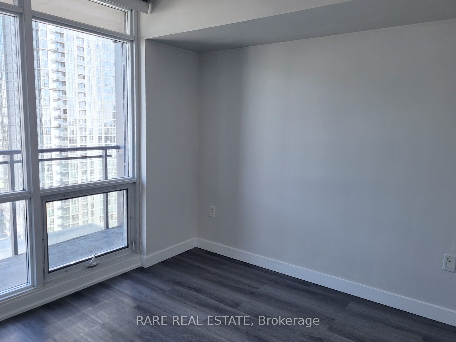 15 Fort York Boulevard, #2008