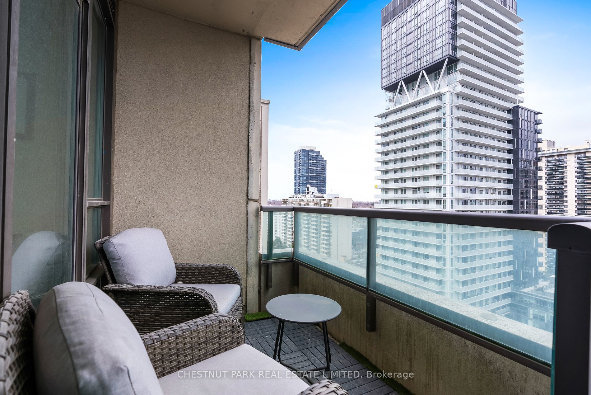 88 Broadway Avenue, #1508