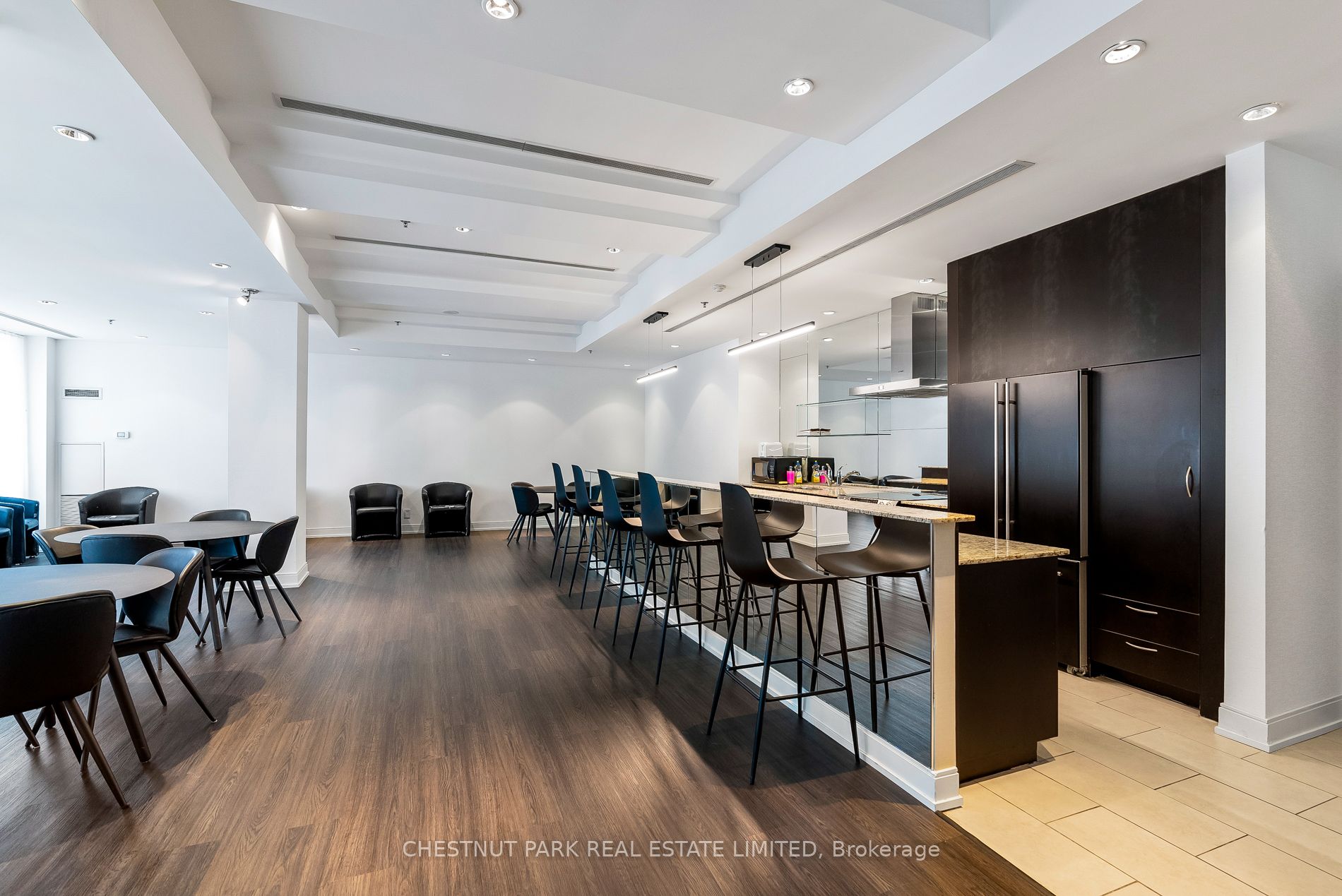 88 Broadway Avenue, #1508
