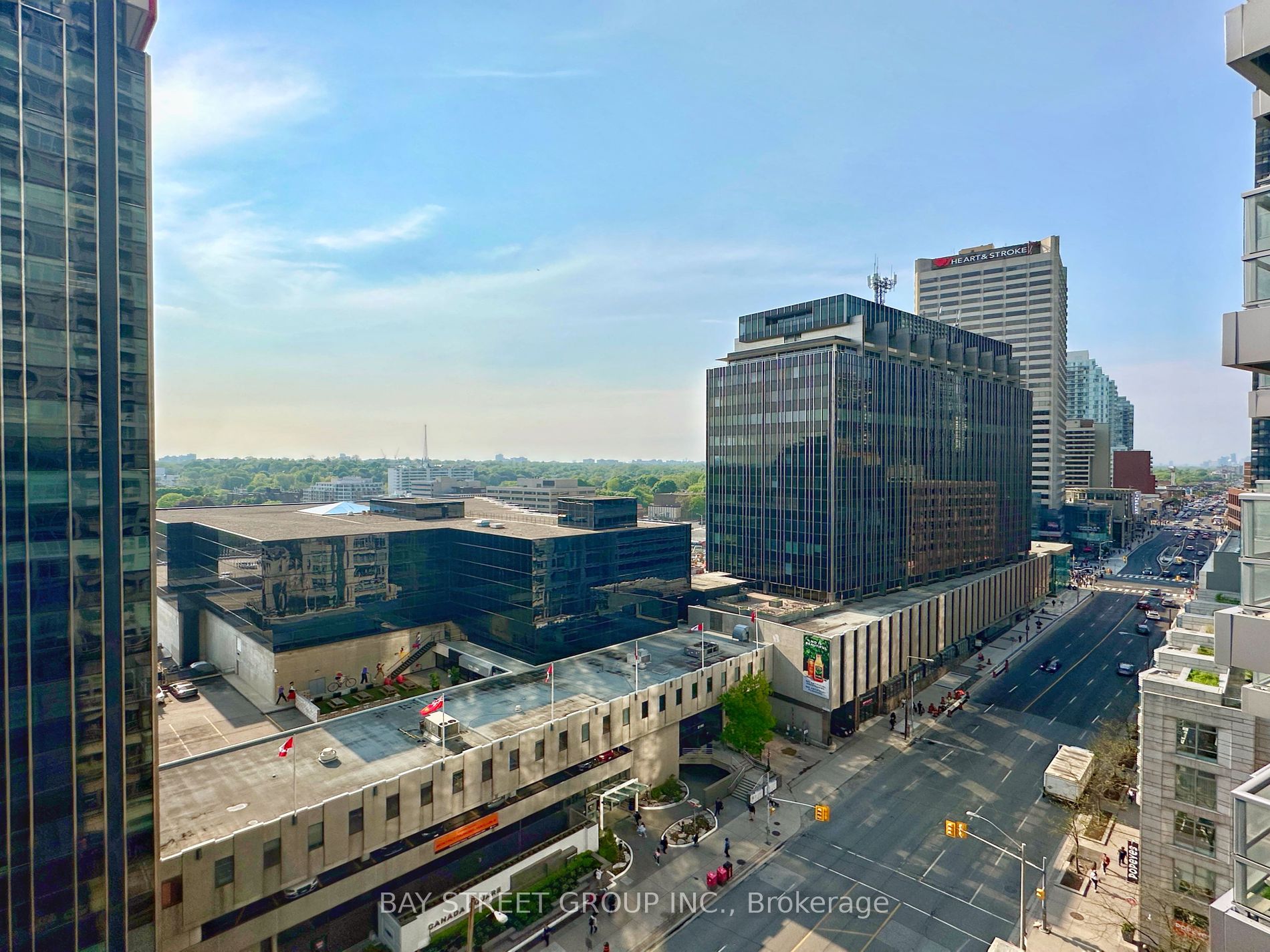 2181 Yonge St, #1406