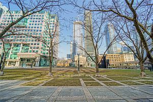 183 Wellington Street W, #3903