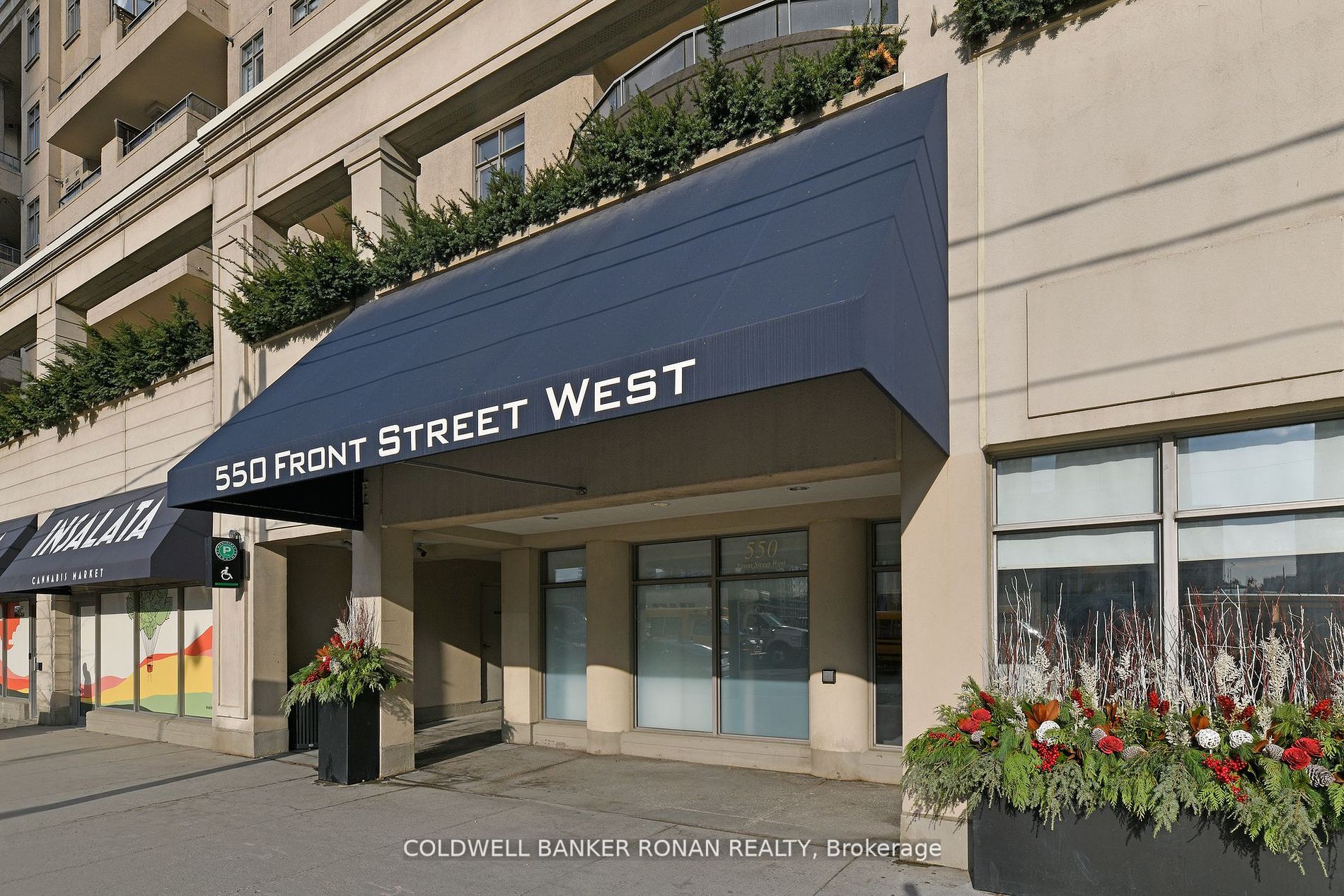 550 Front St W, #602