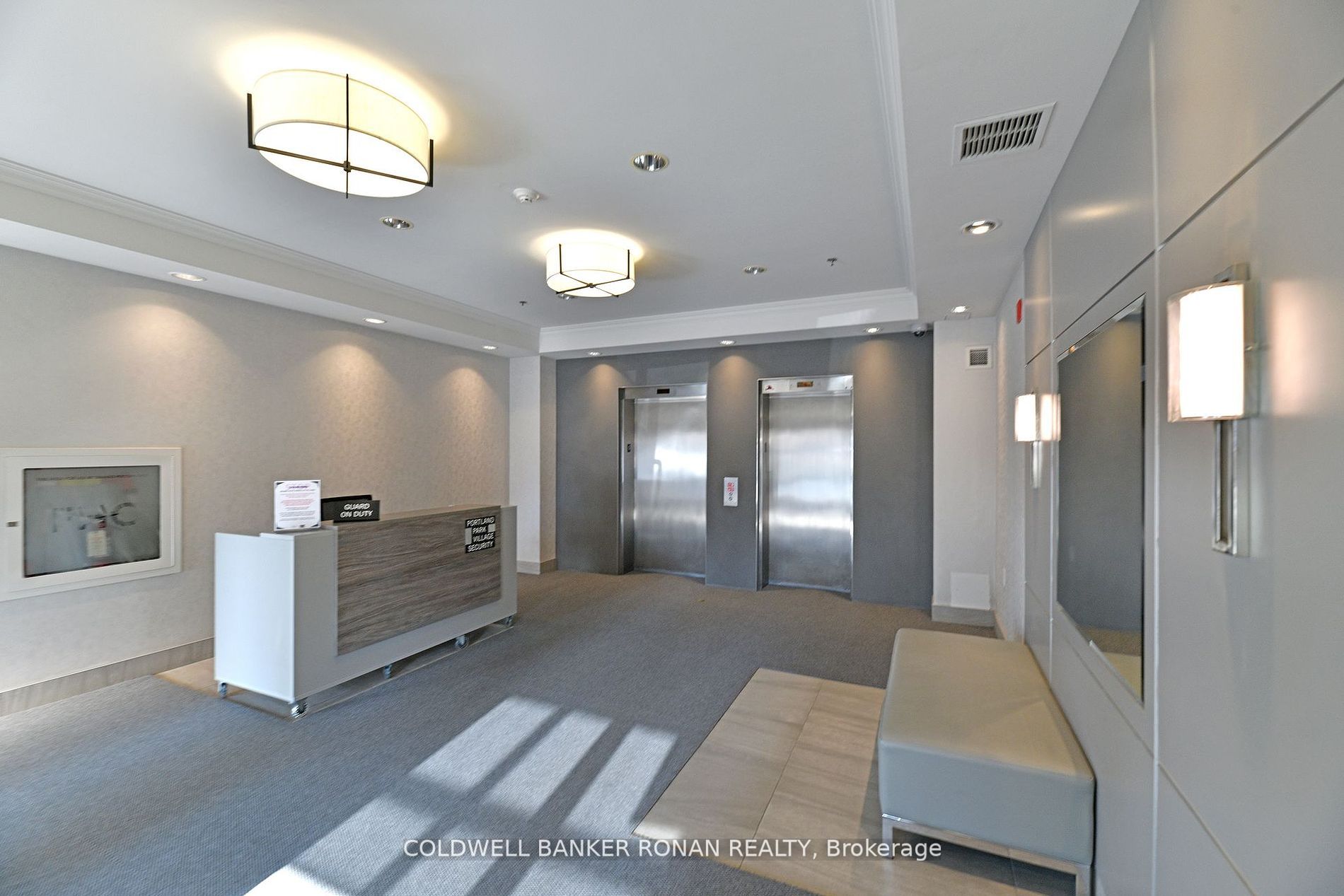 550 Front St W, #602