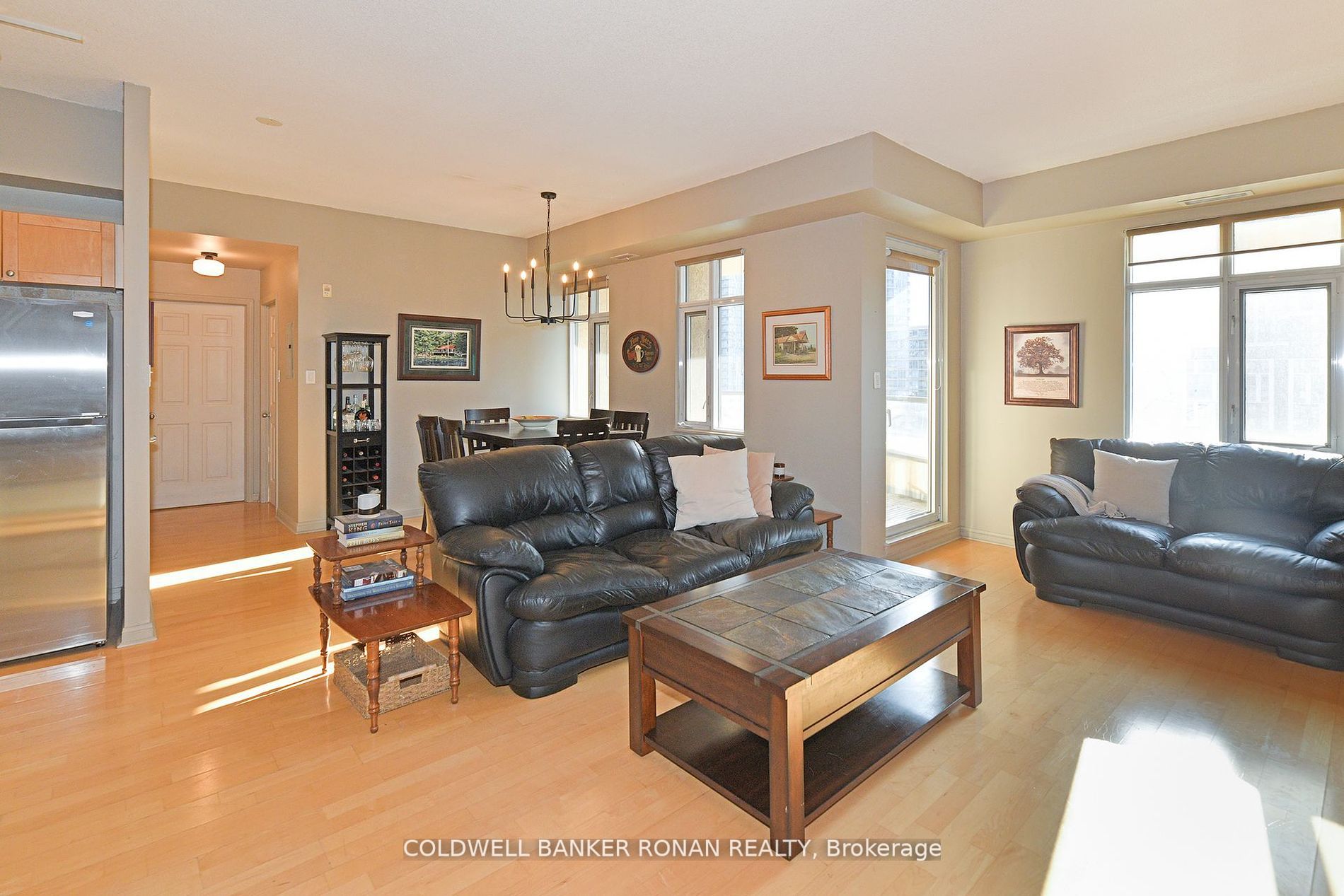 550 Front St W, #602