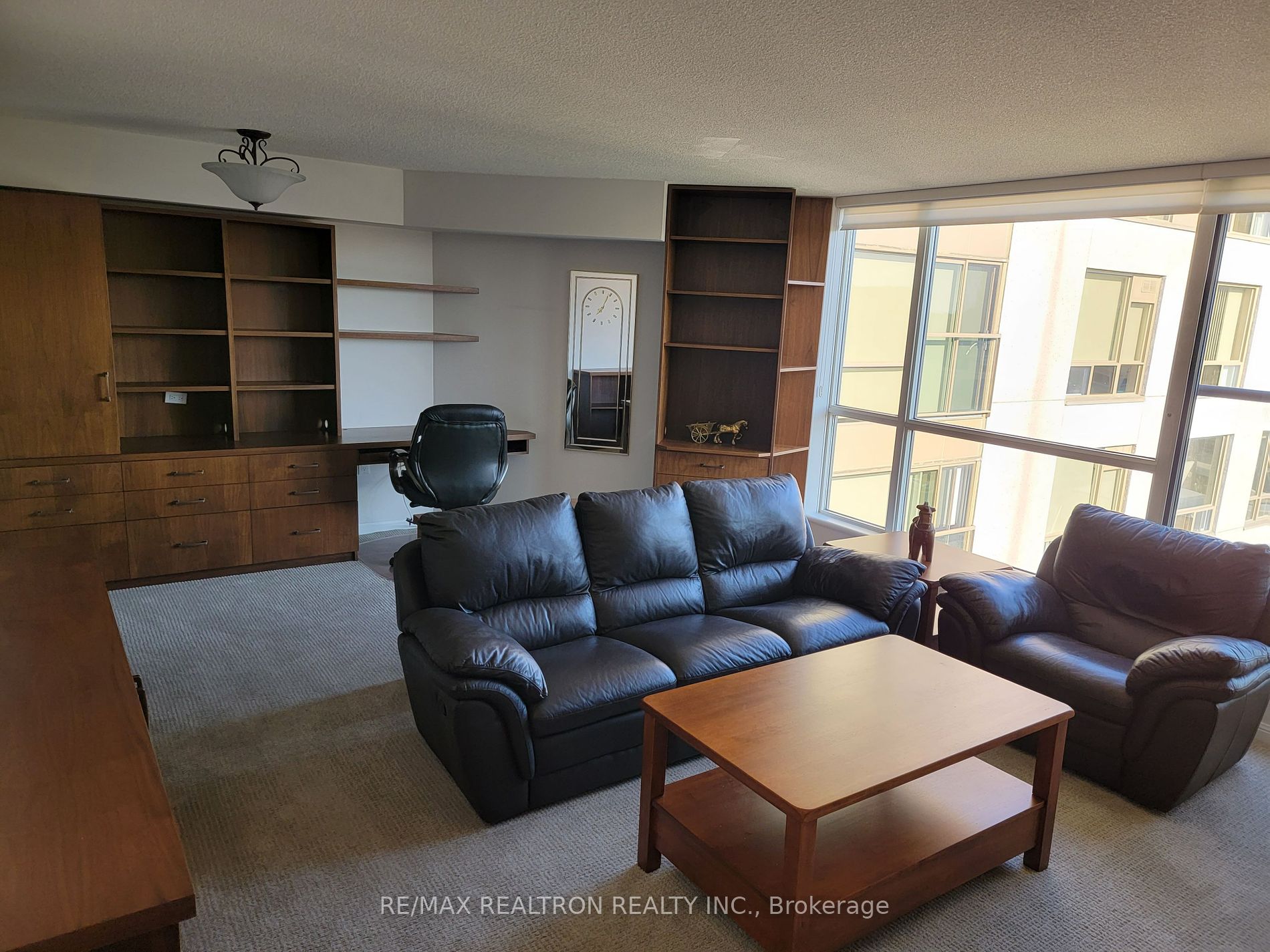 2 Neptune Dr, #801