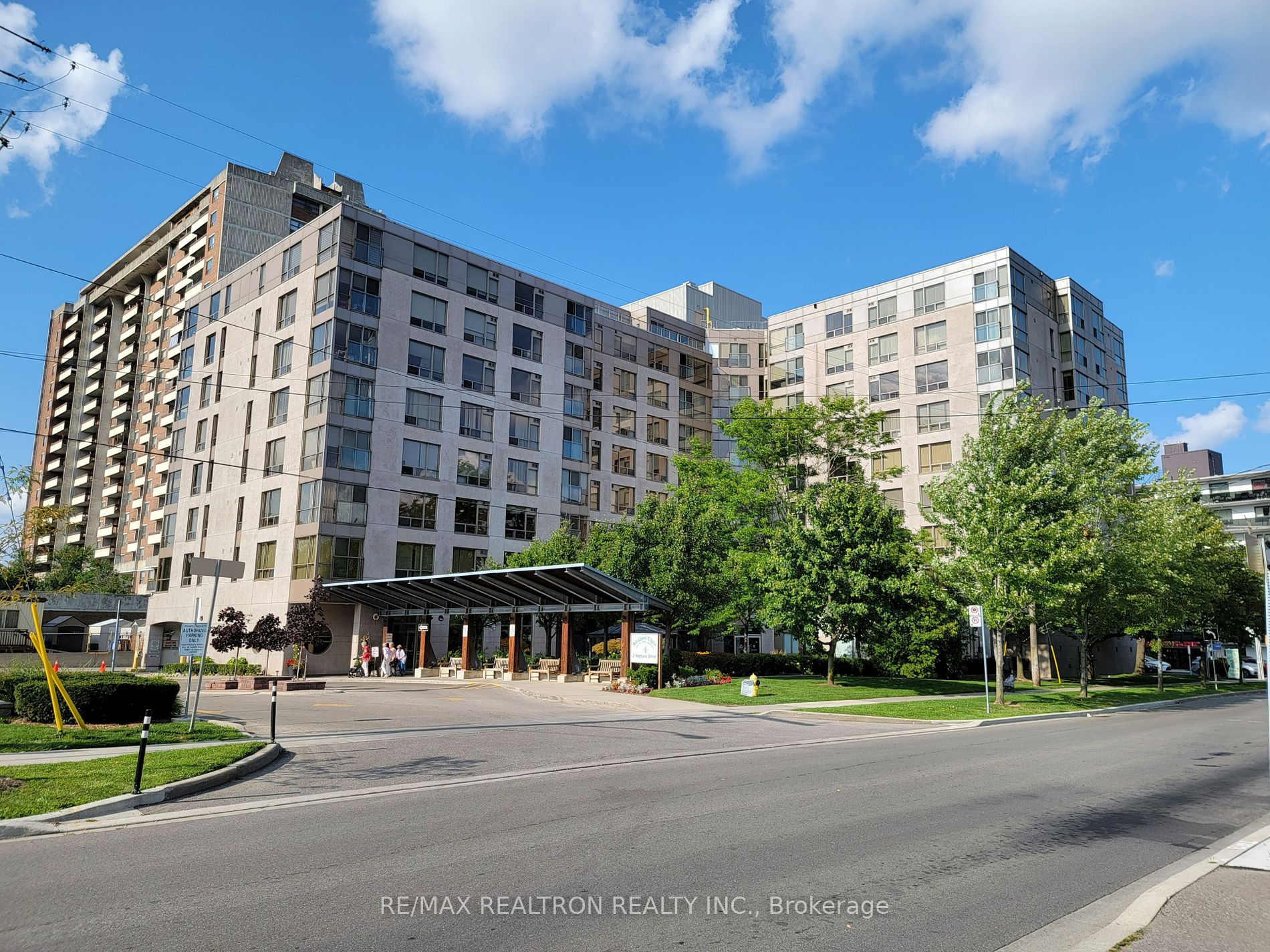 2 Neptune Dr, #801