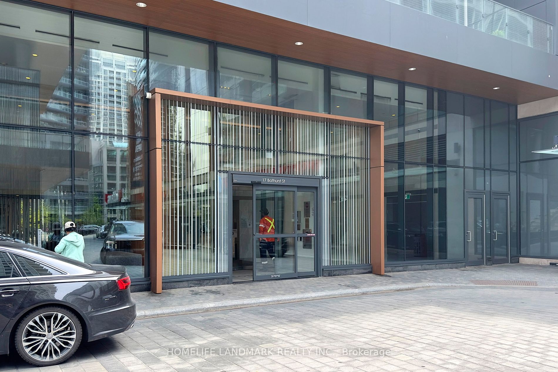 17 Bathurst St, #2712
