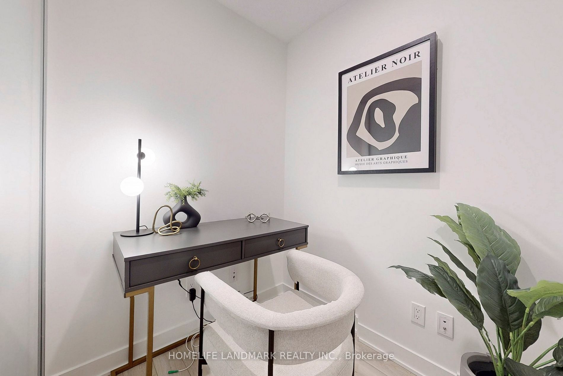 17 Bathurst St, #2712