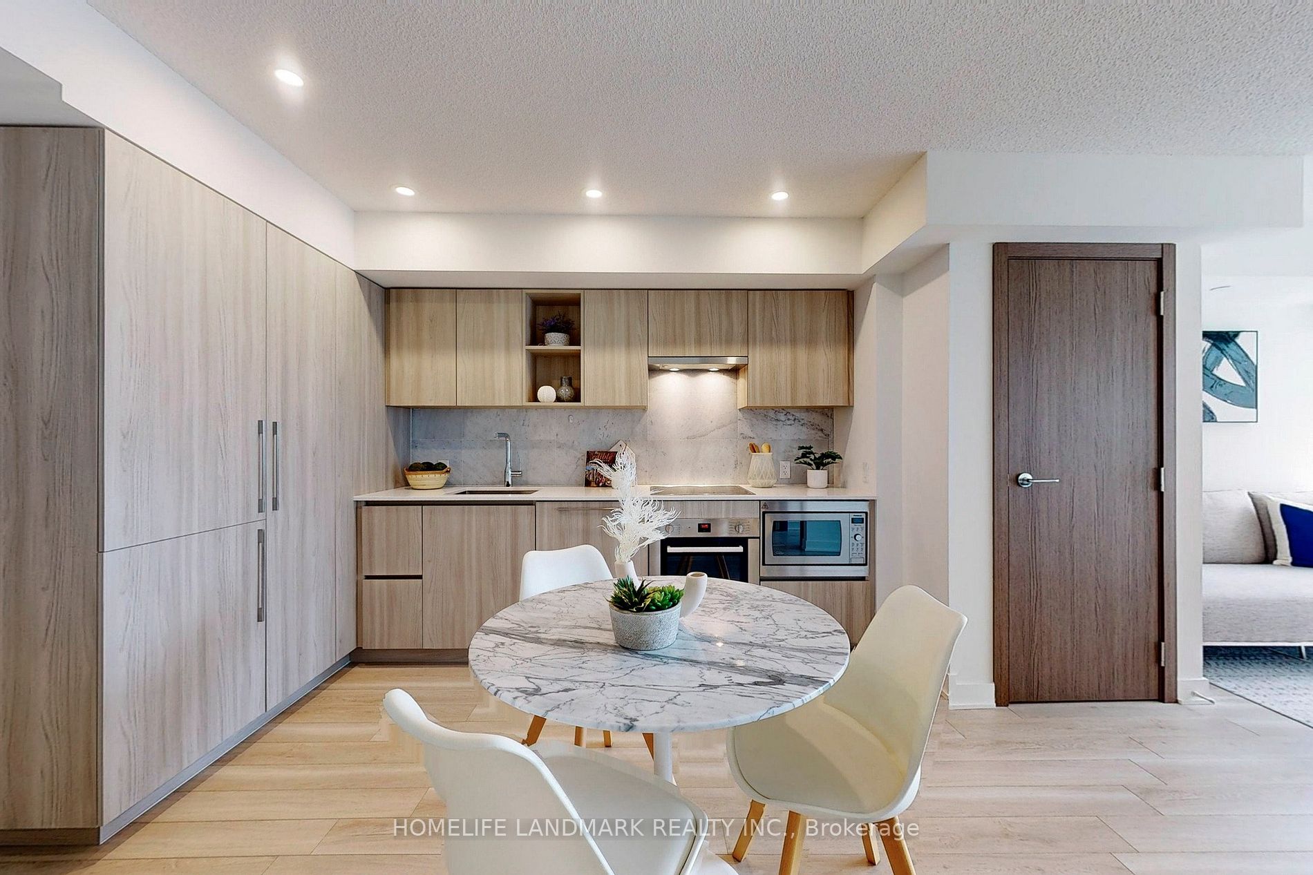 17 Bathurst St, #2712