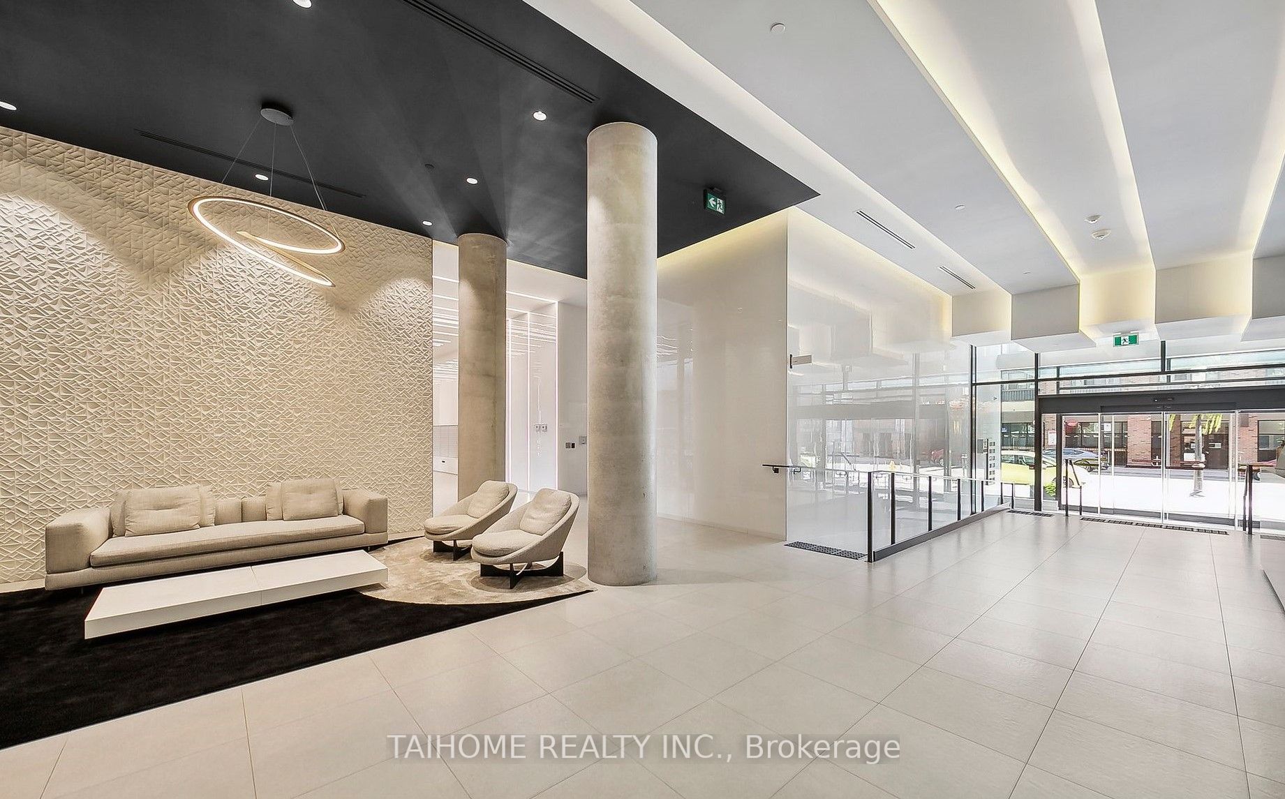 158 Front Street E #813