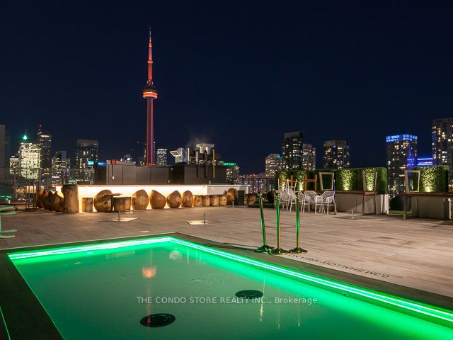 629 King St W, #1207