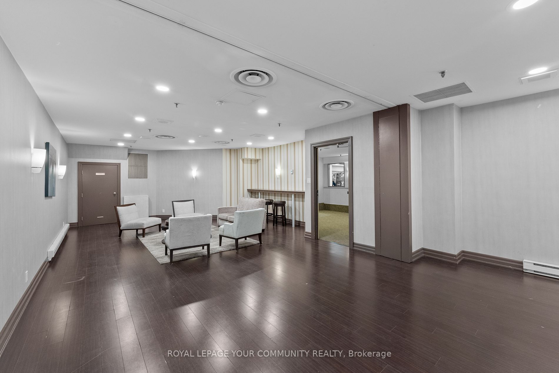 711 Bay Street, #1221