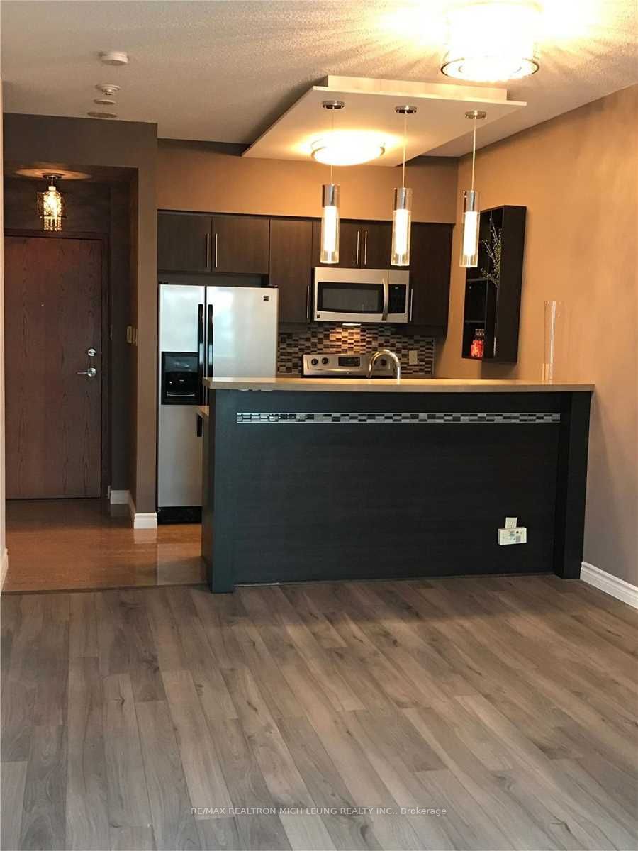 10 Yonge Street #3410