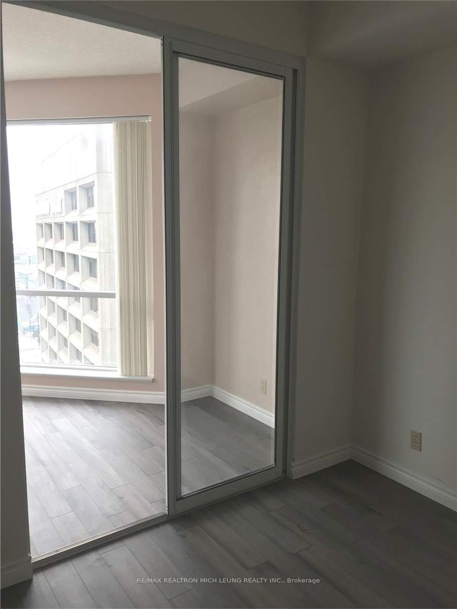 10 Yonge Street #3410