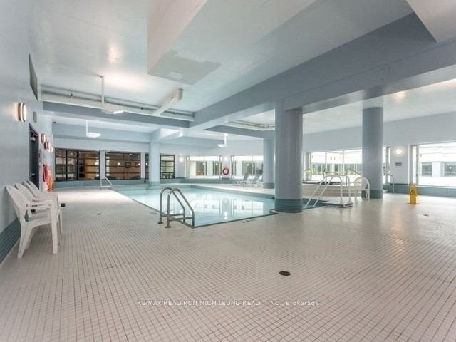10 Yonge Street #3410