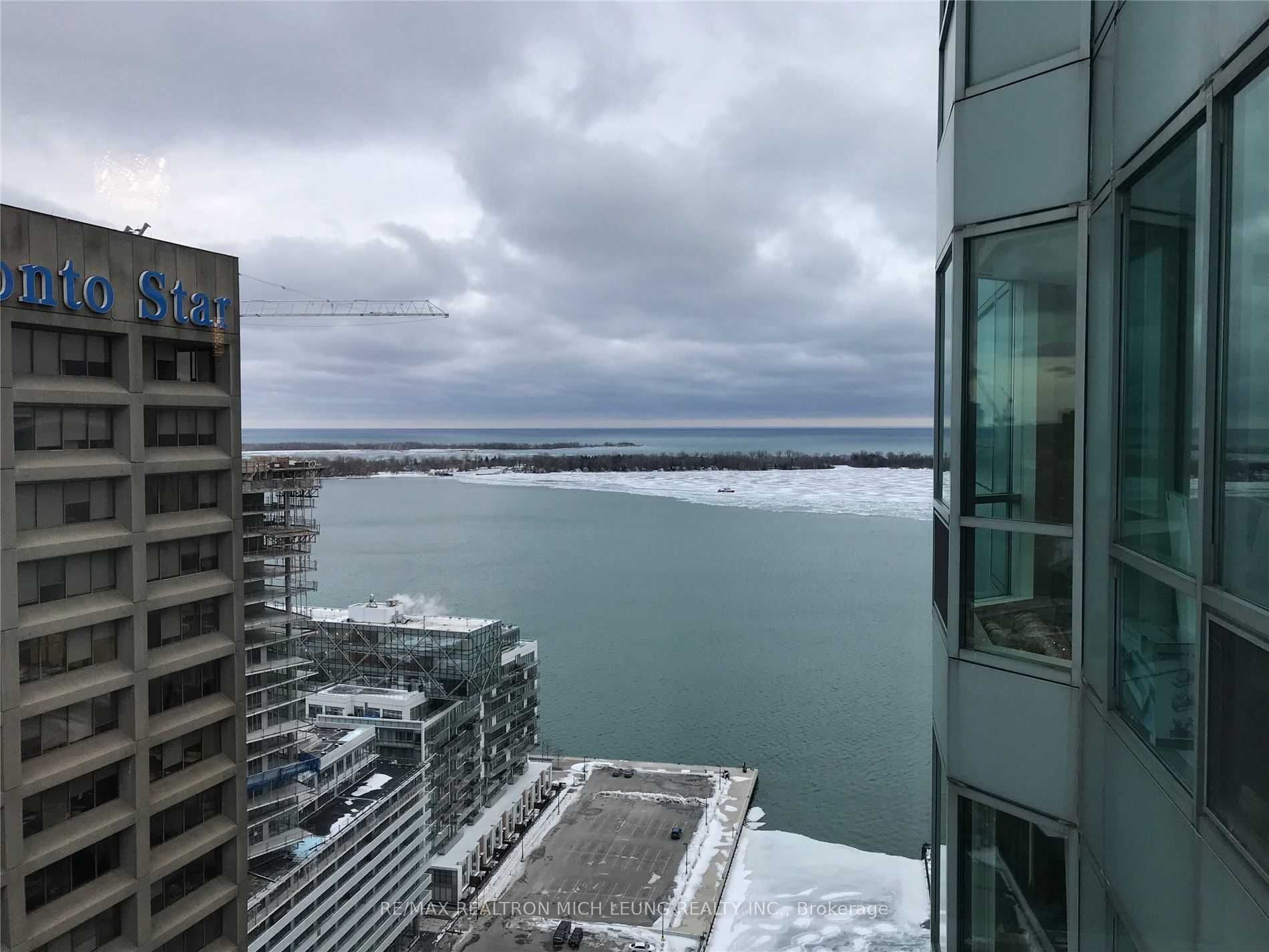 10 Yonge Street #3410