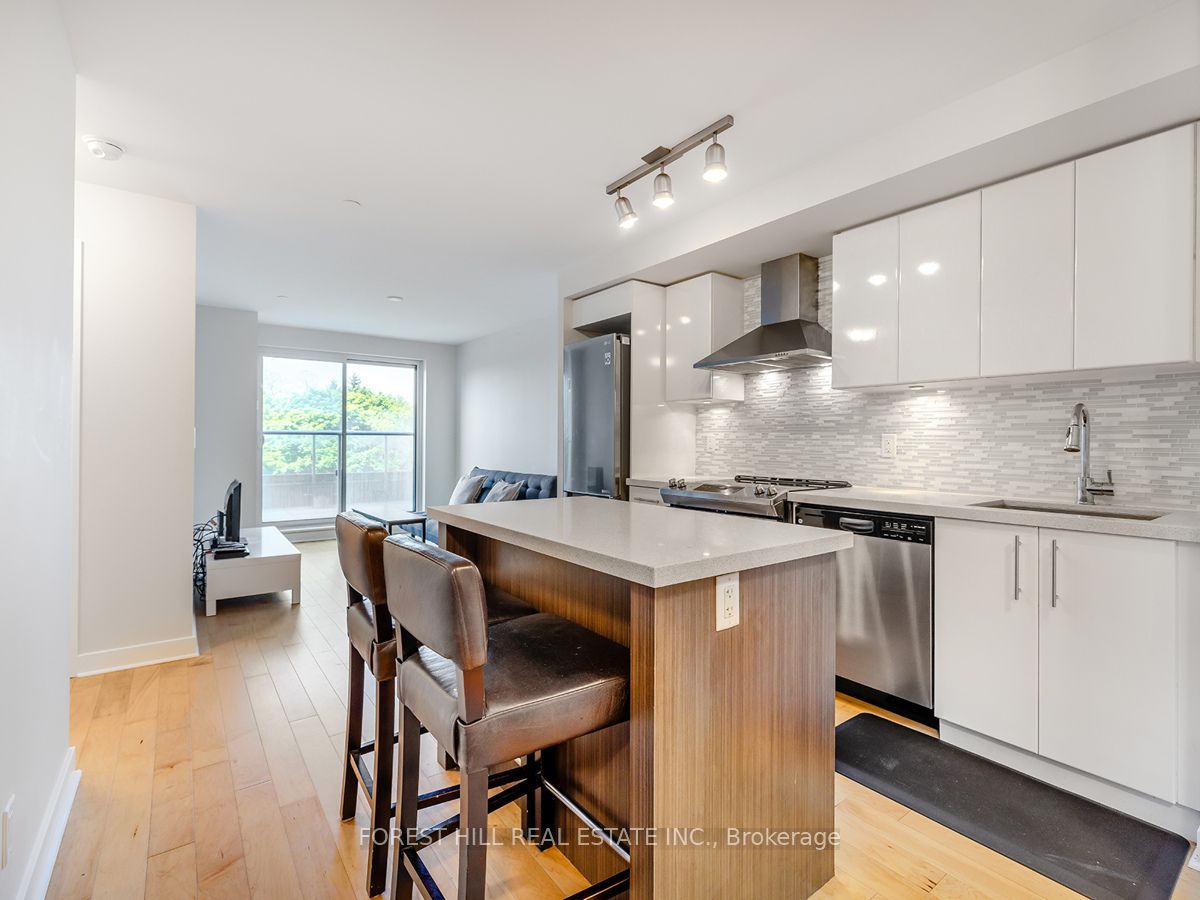 58 Orchard View Boulevard, #401