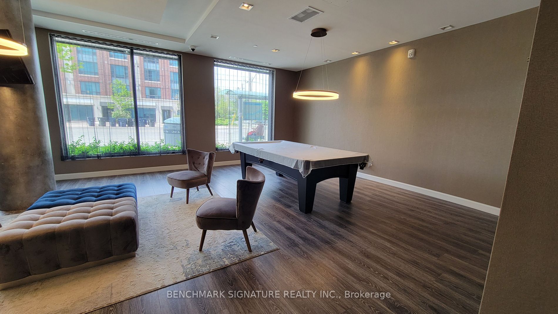 741 Sheppard Ave W, #806