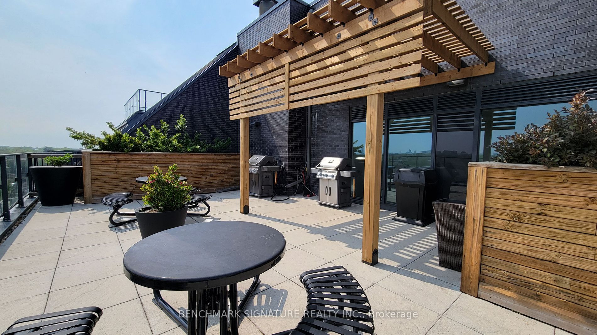 741 Sheppard Ave W, #806
