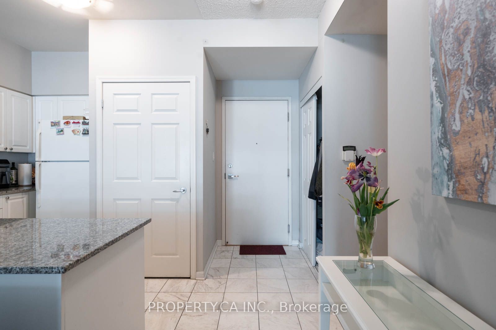 230 Queens Quay W #1815