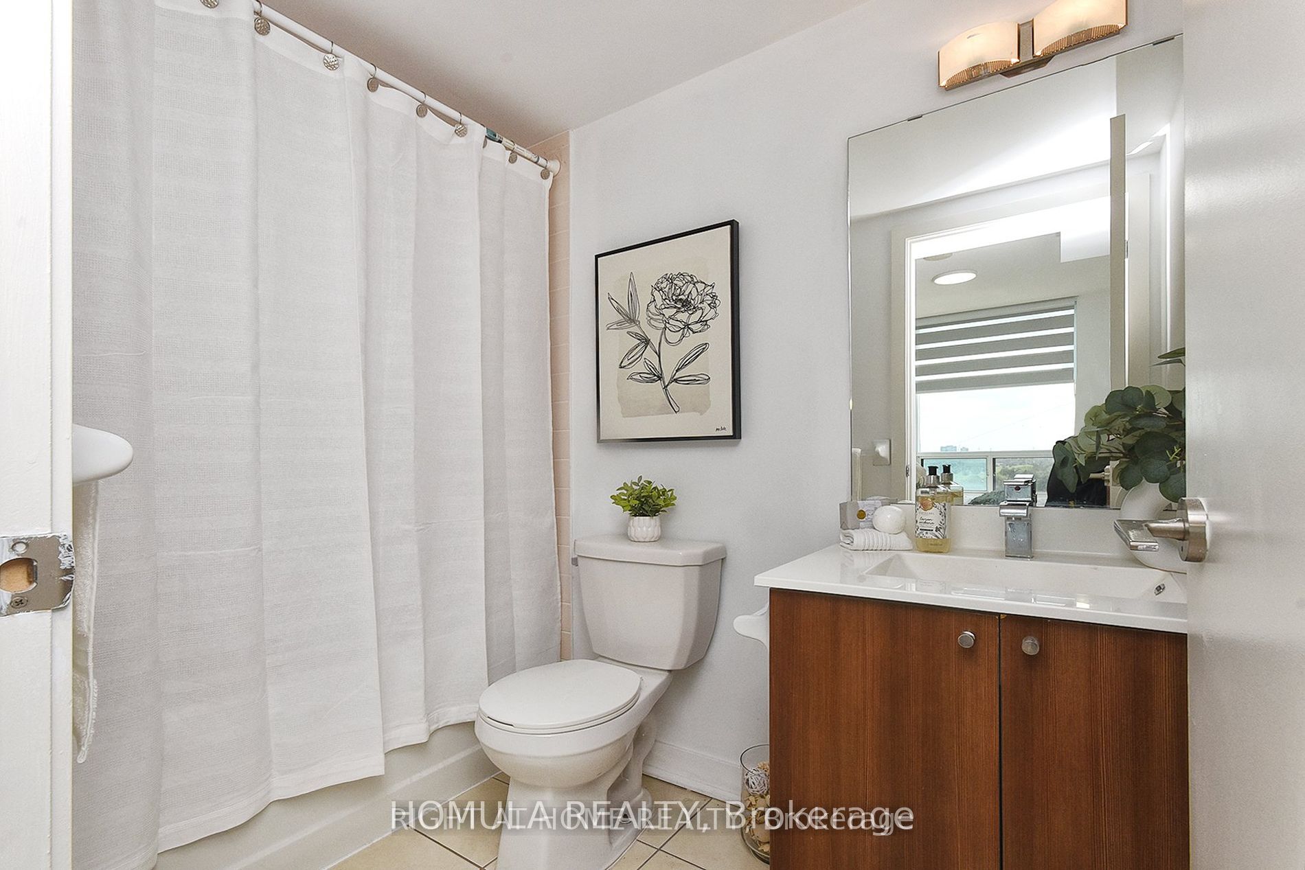 5740 Yonge St, #1102