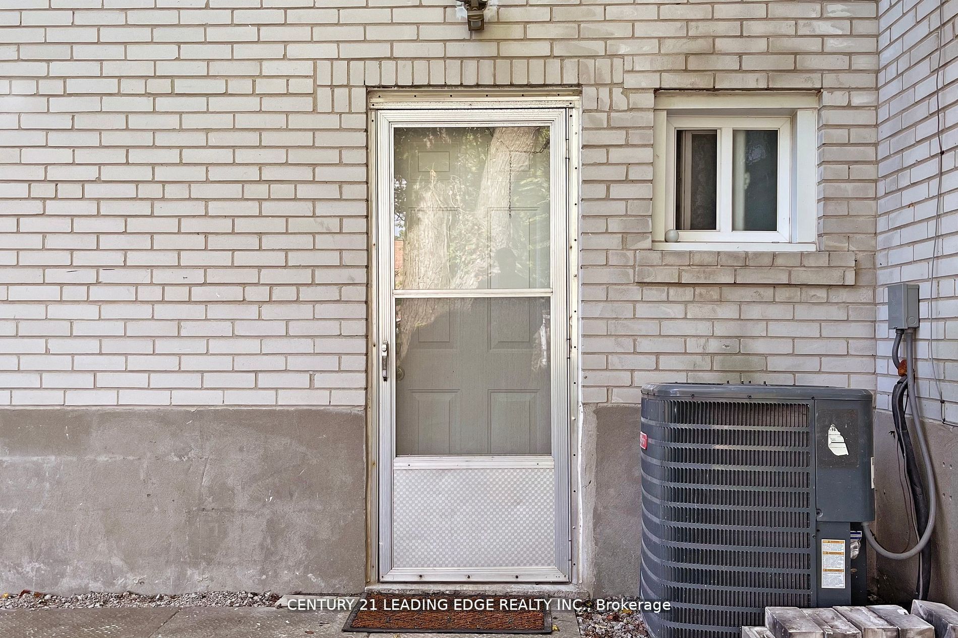 1041 LILLIAN Street