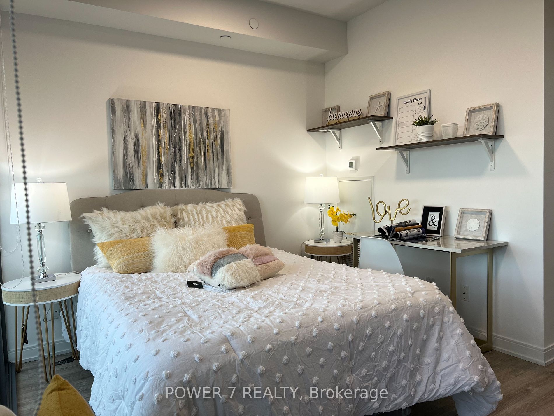 50 Charles St E, #4402
