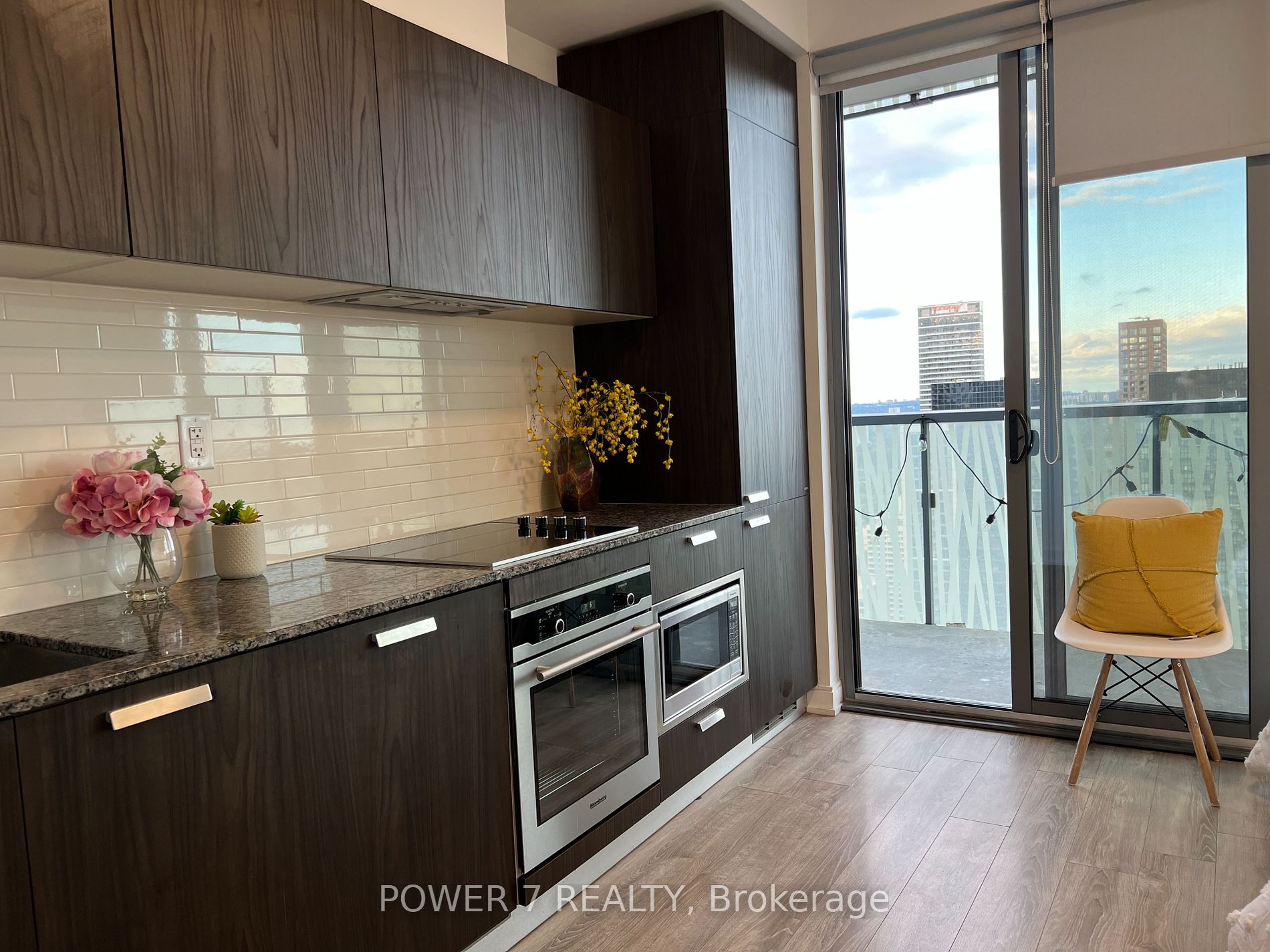 50 Charles St E, #4402