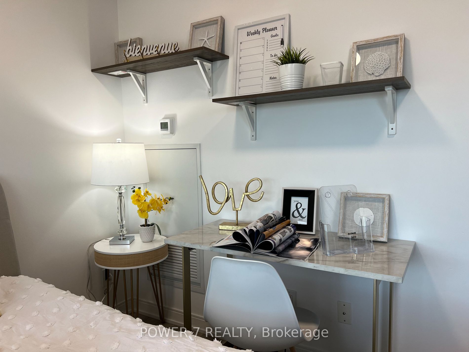 50 Charles St E, #4402