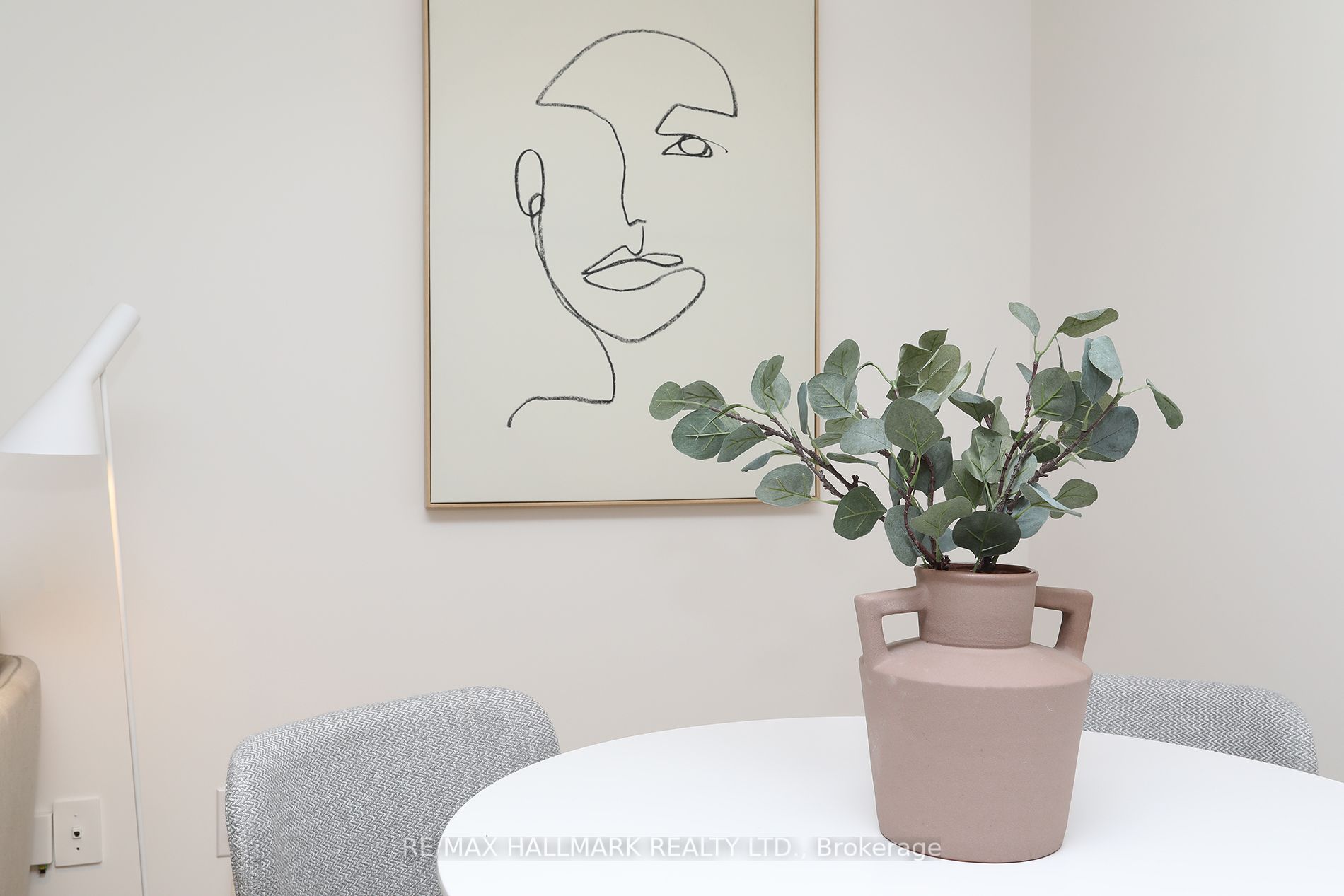 65 Scadding Ave, #505