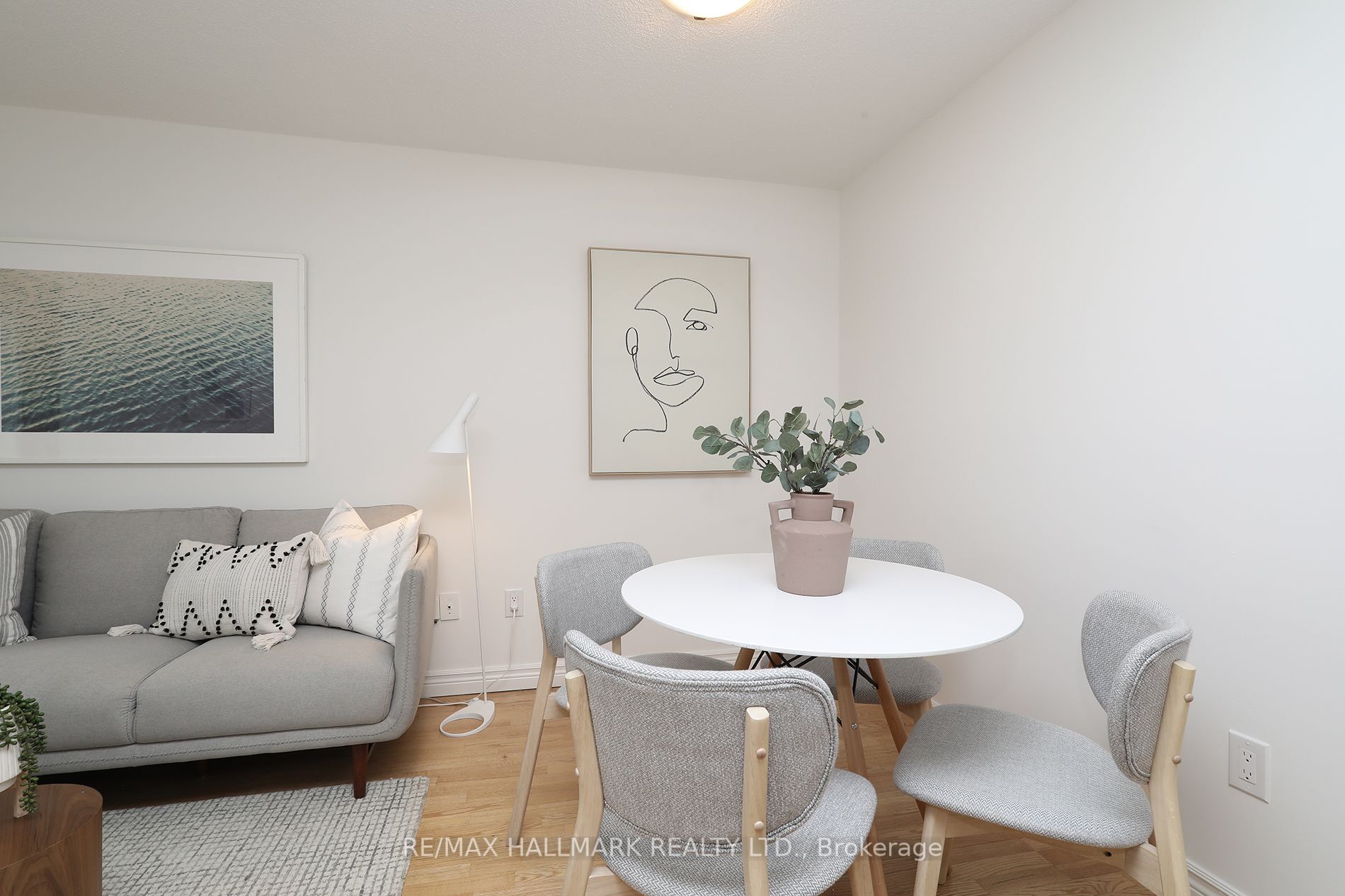 65 Scadding Ave, #505
