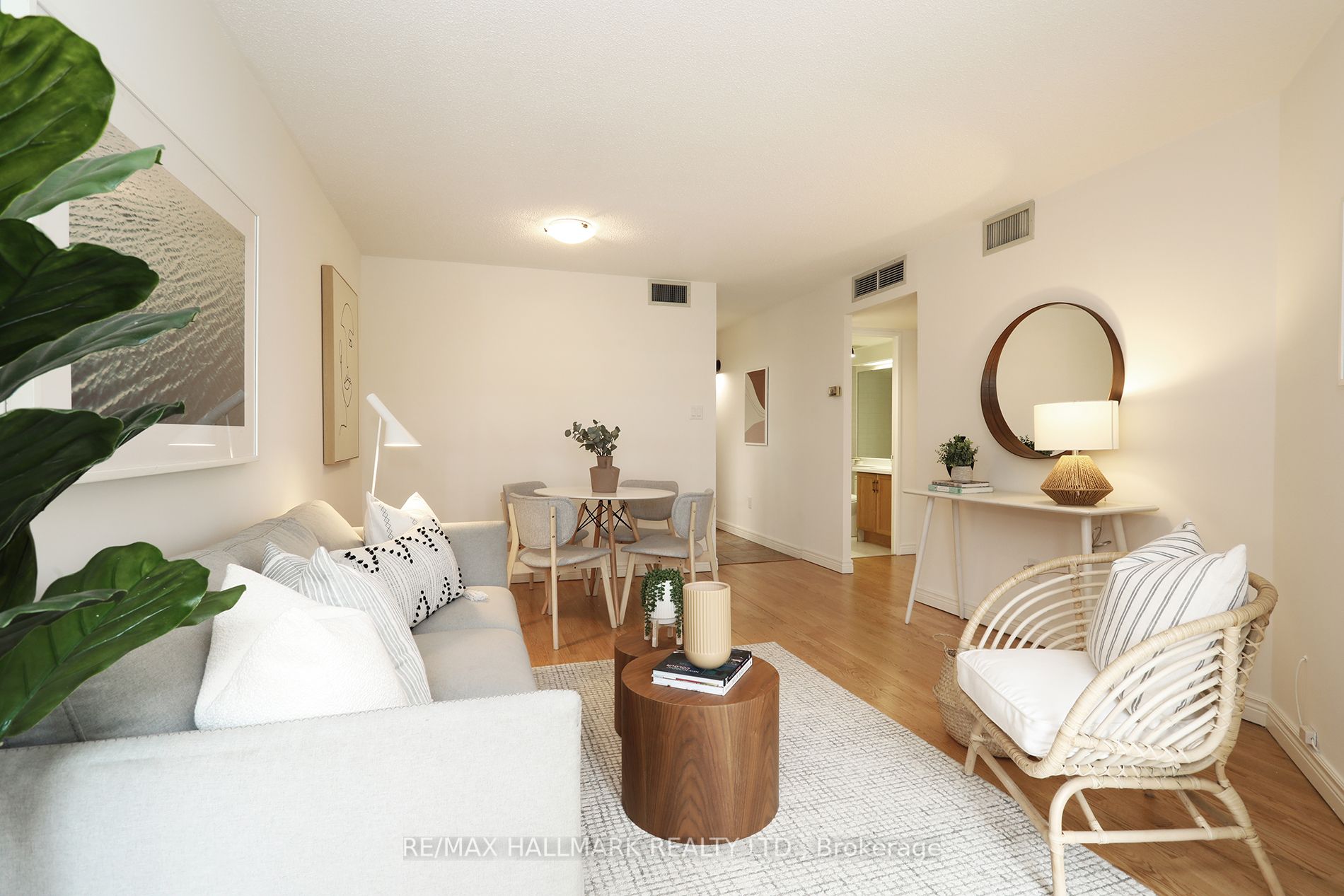 65 Scadding Ave, #505