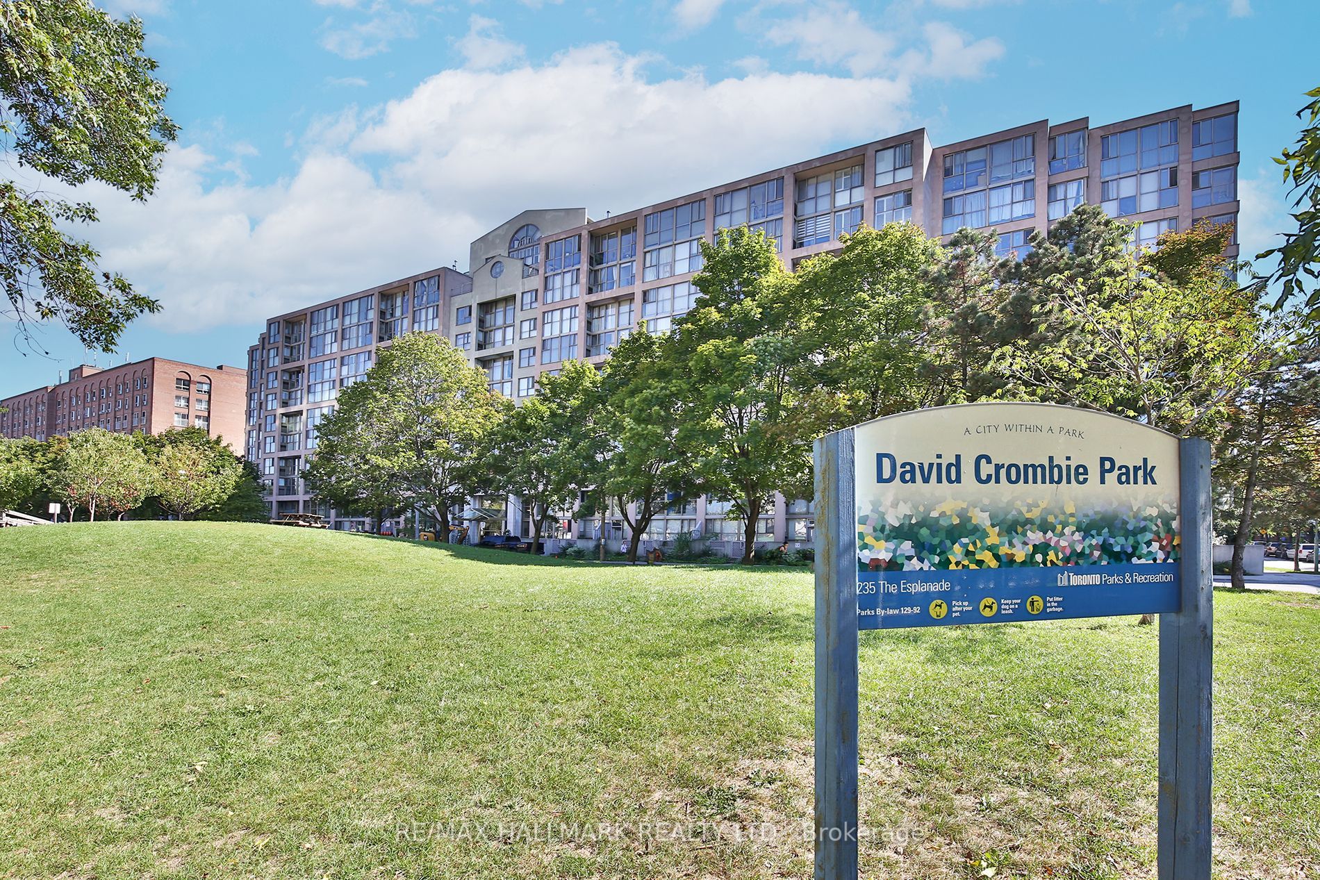 65 Scadding Ave, #505