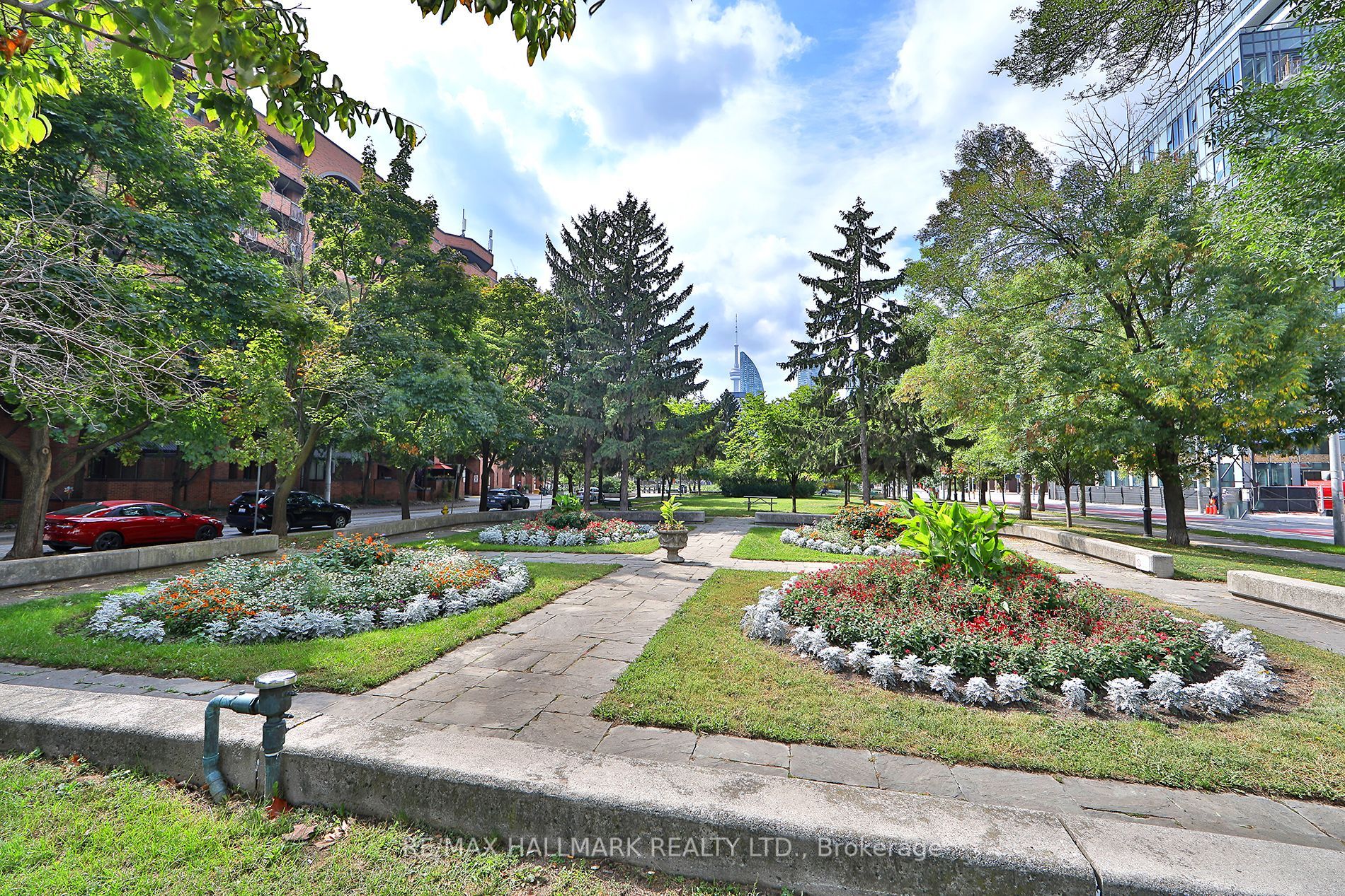 65 Scadding Ave, #505