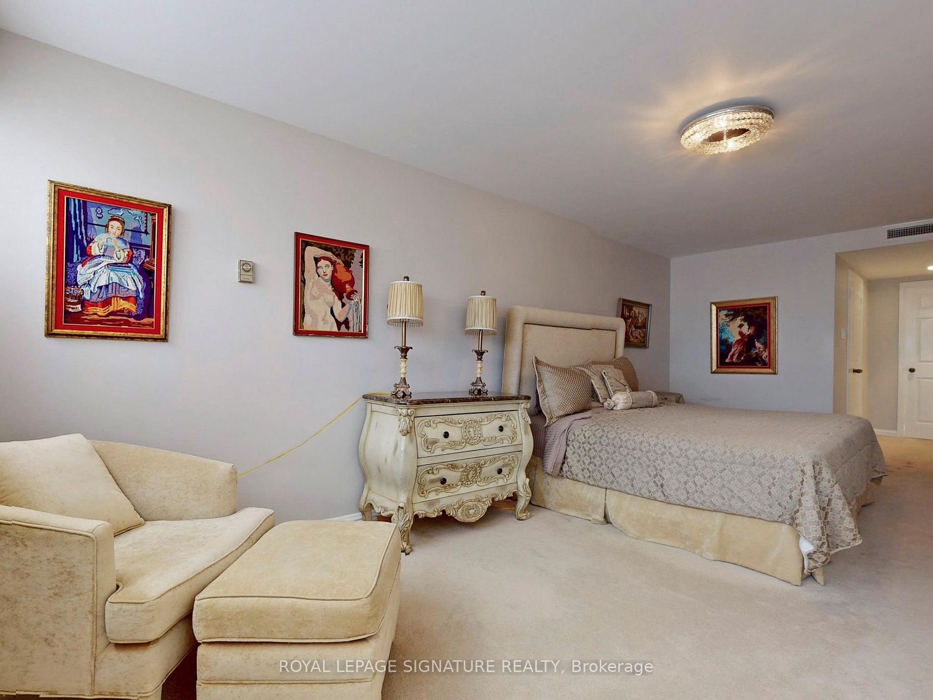 3900 Yonge Street, #704