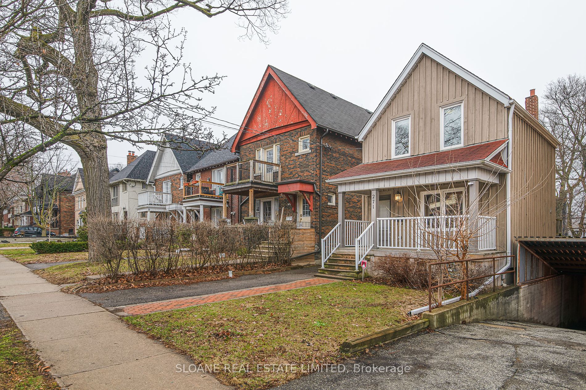 271 St Clair Avenue E
