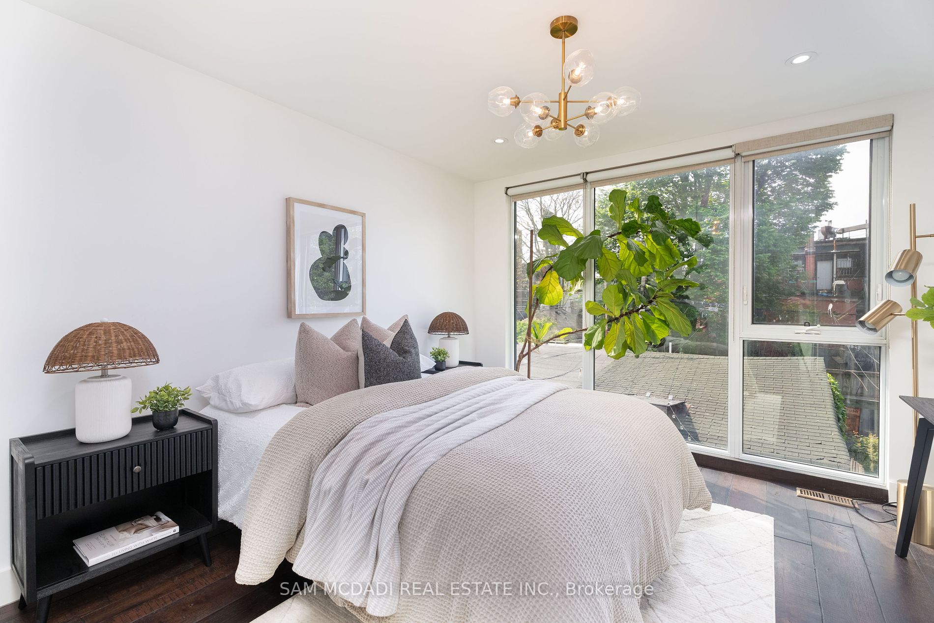 15 Crocker Avenue