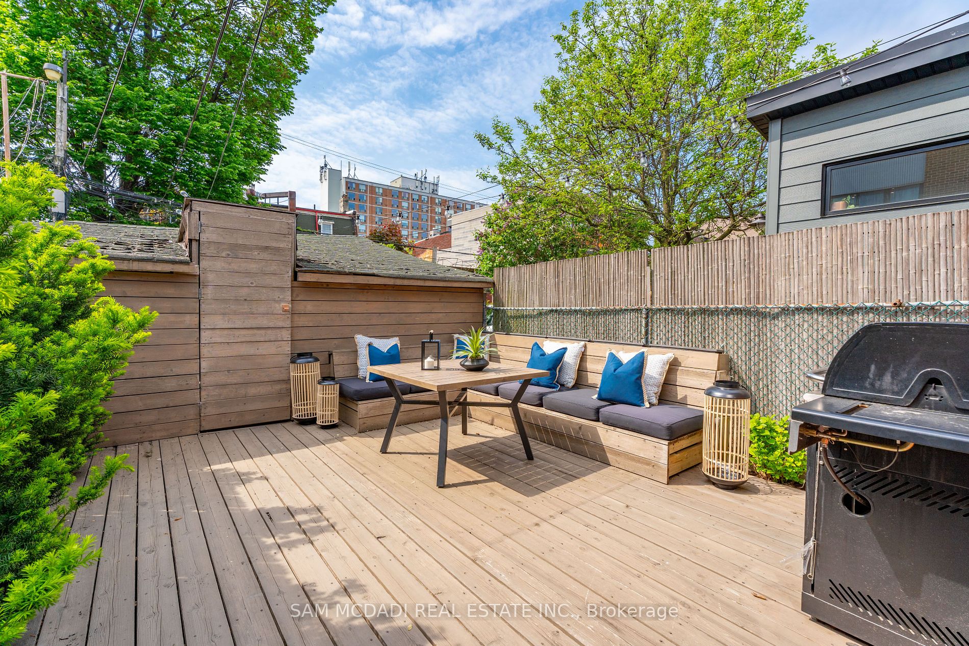 15 Crocker Avenue