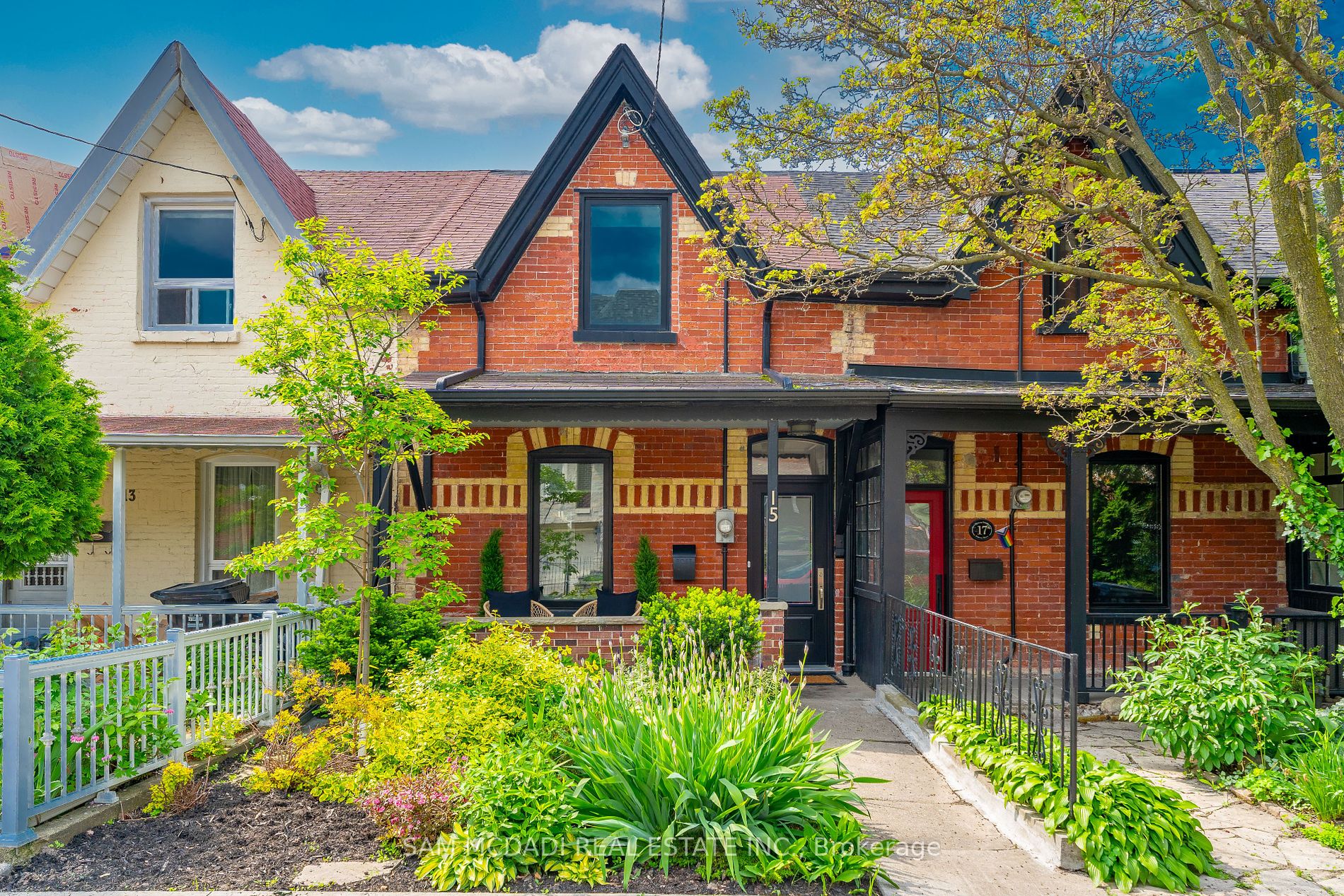 15 Crocker Avenue
